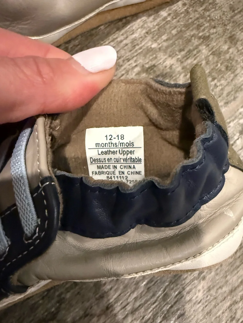 Robeez Soft Sole Leather Baby Walker Shoes - 12-18 months